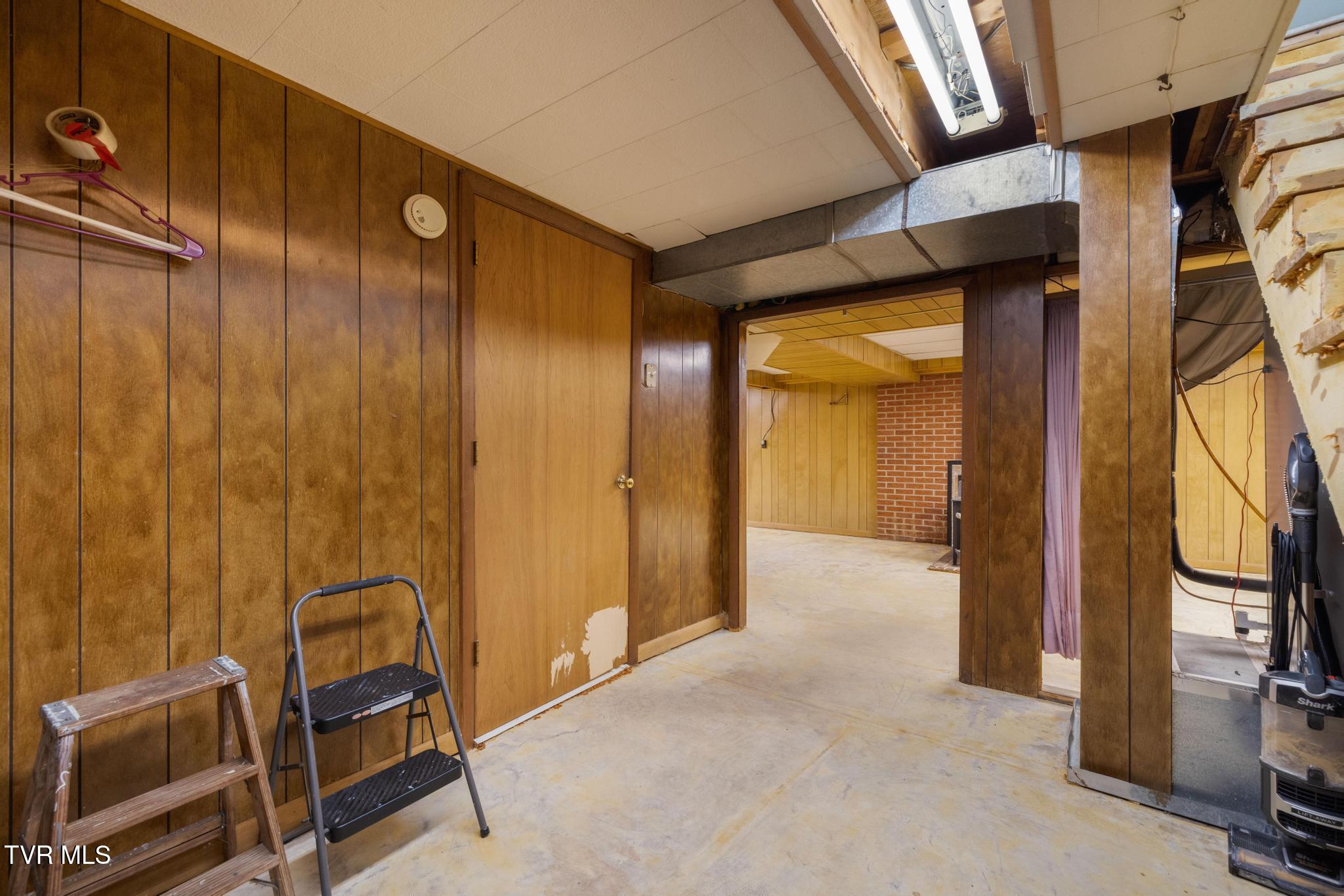 1236 Dunlap Road Kingsport, TN 37663 - Photo 31 of 61 IMG_8855