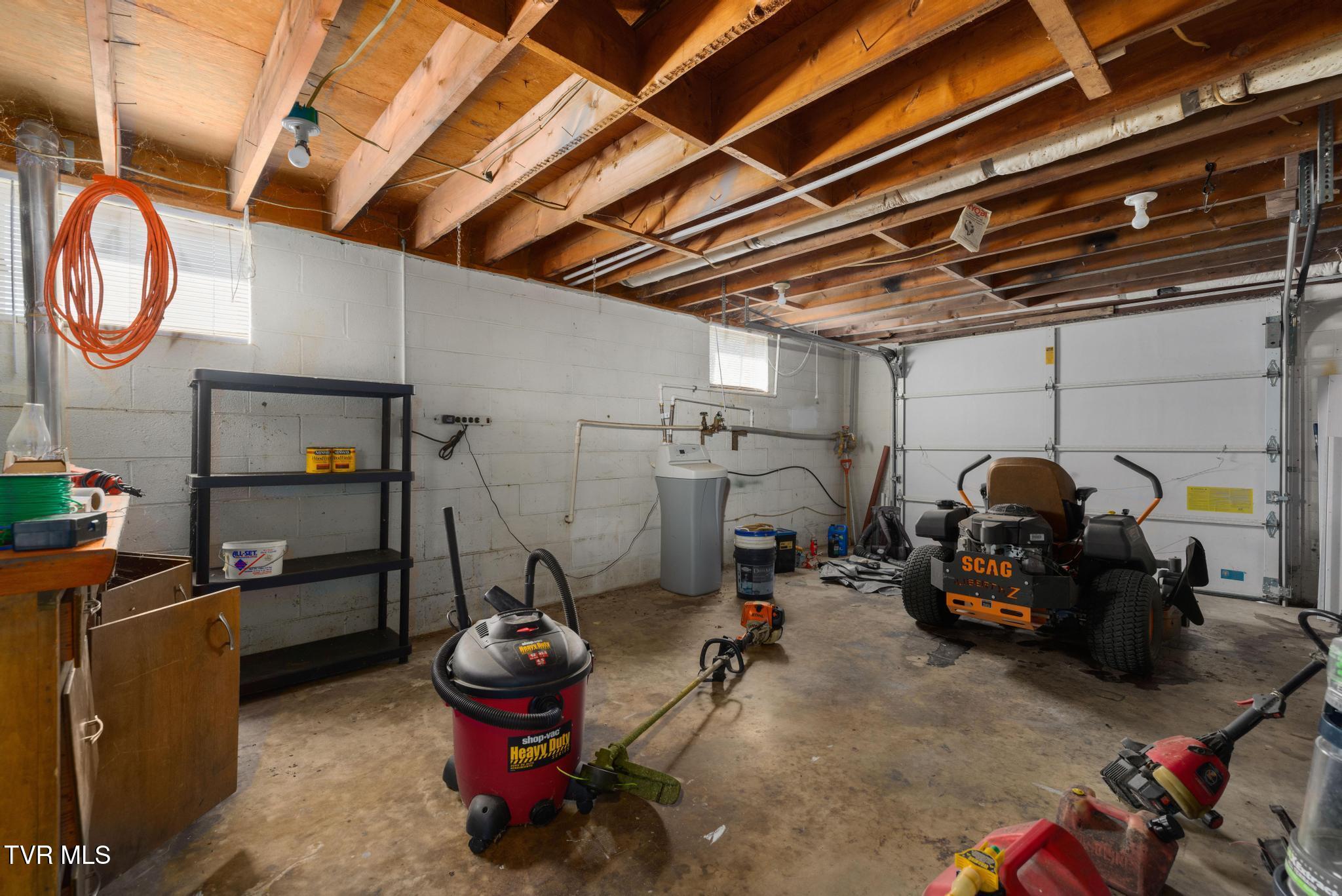 1236 Dunlap Road Kingsport, TN 37663 - Photo 33 of 61 IMG_8863