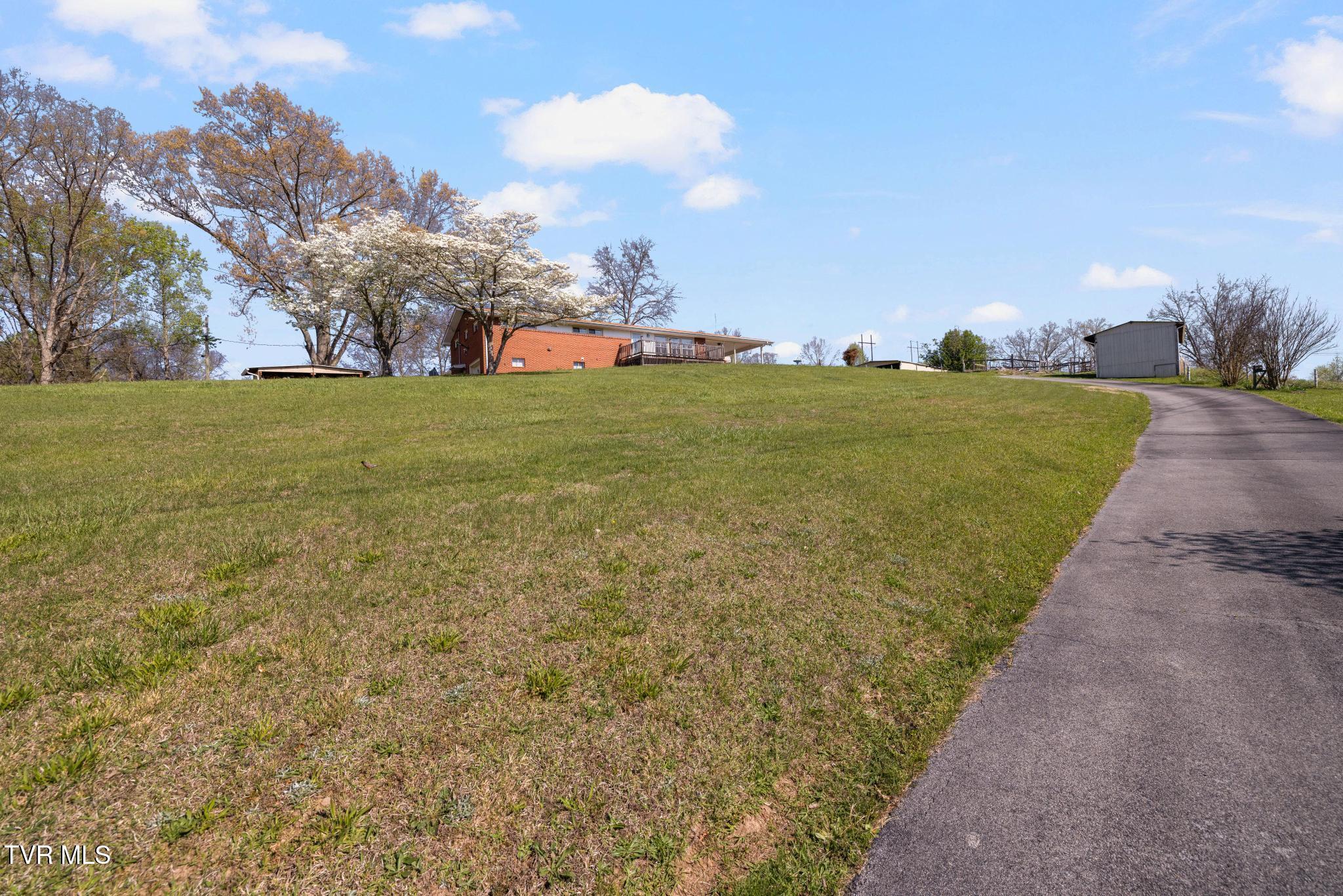 1236 Dunlap Road Kingsport, TN 37663 - Photo 40 of 61 IMG_8887