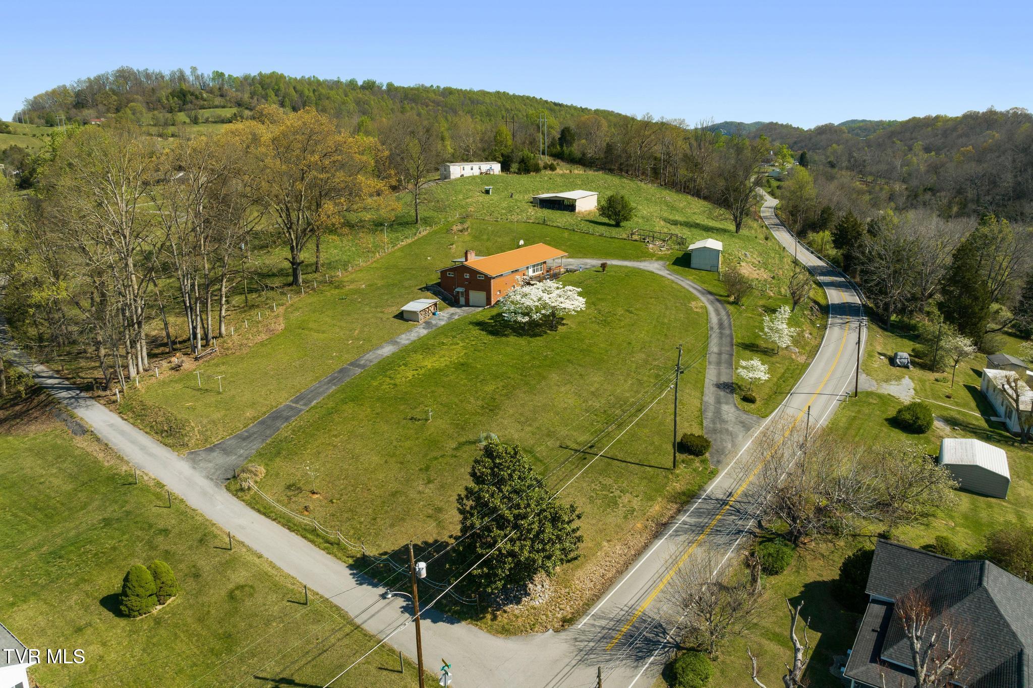 1236 Dunlap Road Kingsport, TN 37663 - Photo 59 of 61 DJI_0918