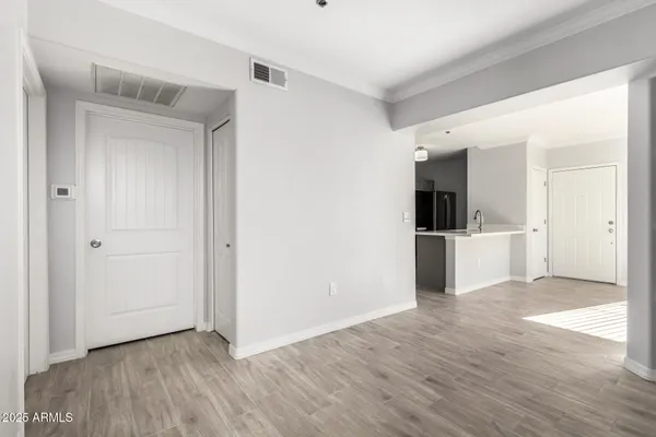 $244,900 | 2134 East Broadway Road, Unit 1035, Tempe, AZ 85282