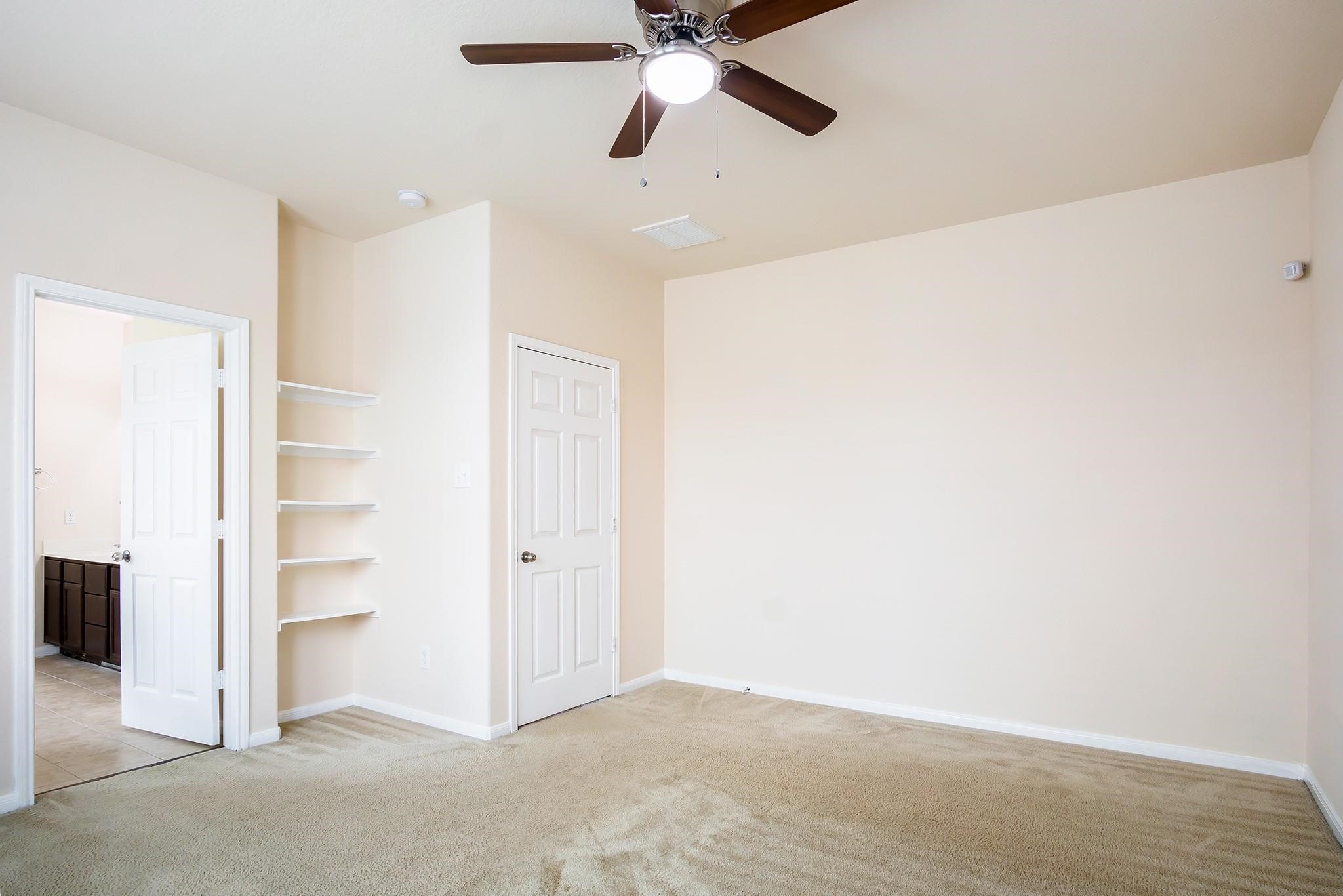 5215 Espuela Lane Baytown, TX 77521 - Photo 12 of 26