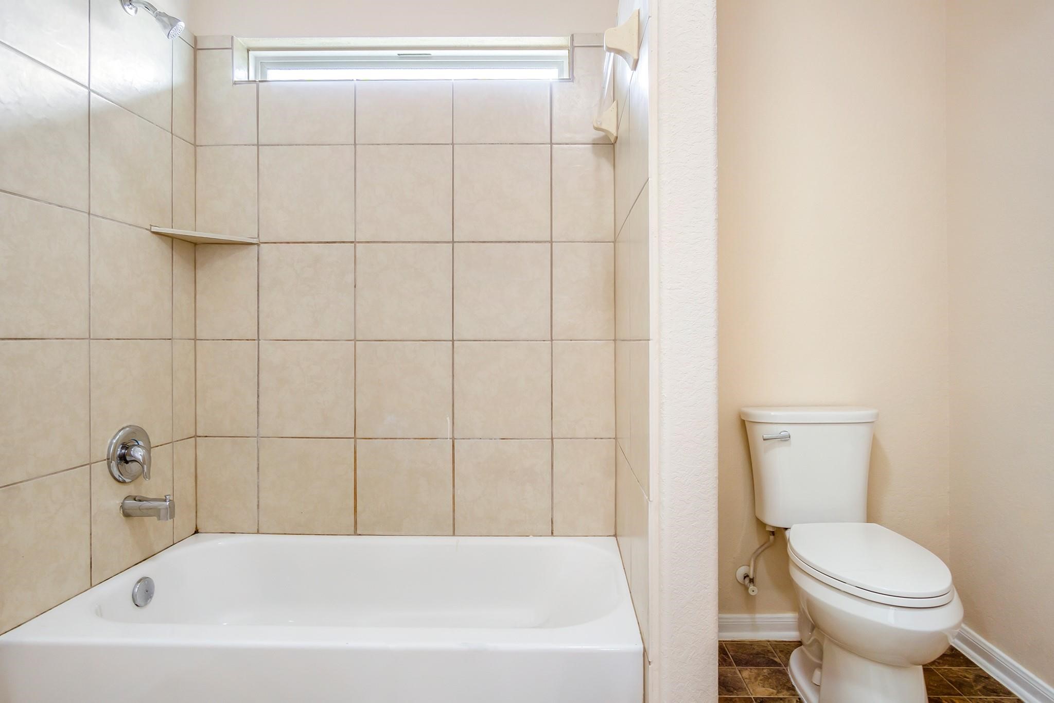 5215 Espuela Lane Baytown, TX 77521 - Photo 22 of 26