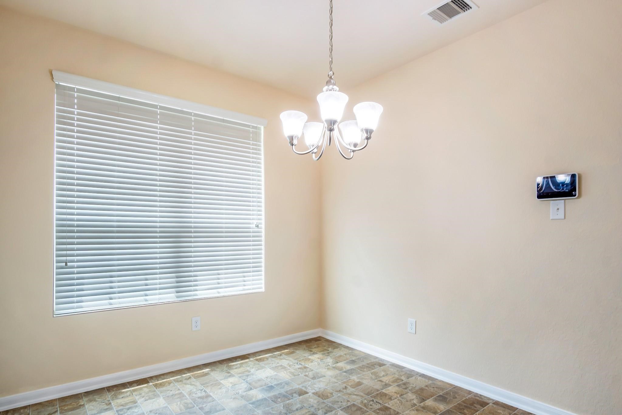 5215 Espuela Lane Baytown, TX 77521 - Photo 10 of 26