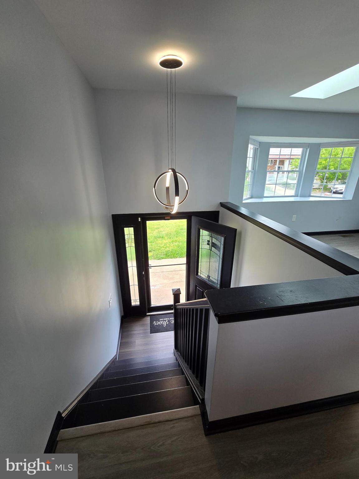 7513 Saffron Court Hanover, MD 21076 - Photo 5 of 42 a view of an entryway