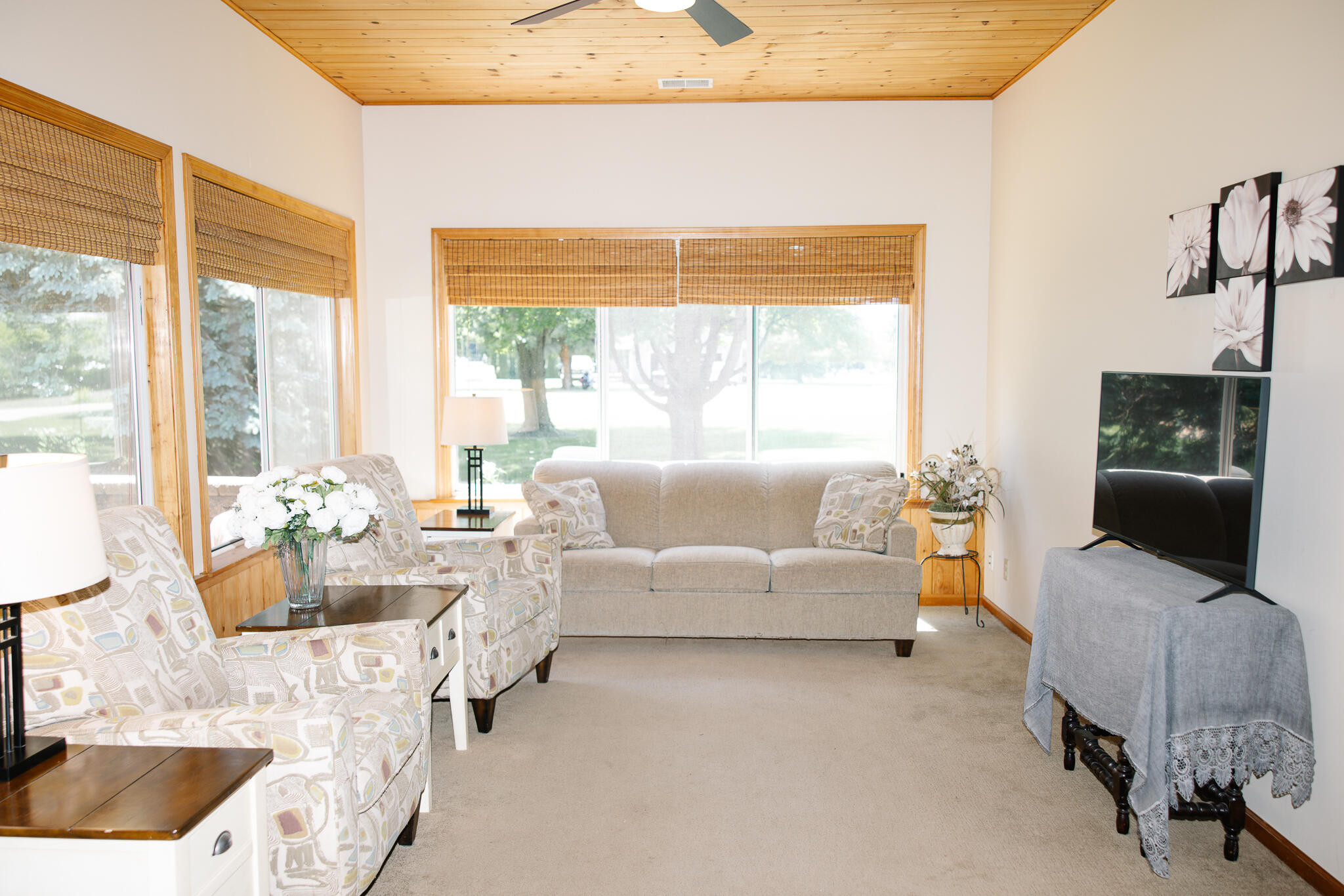 6140 Duncan Lake Road Middleville, MI 49333 - Photo 12 of 42 0H8A0214