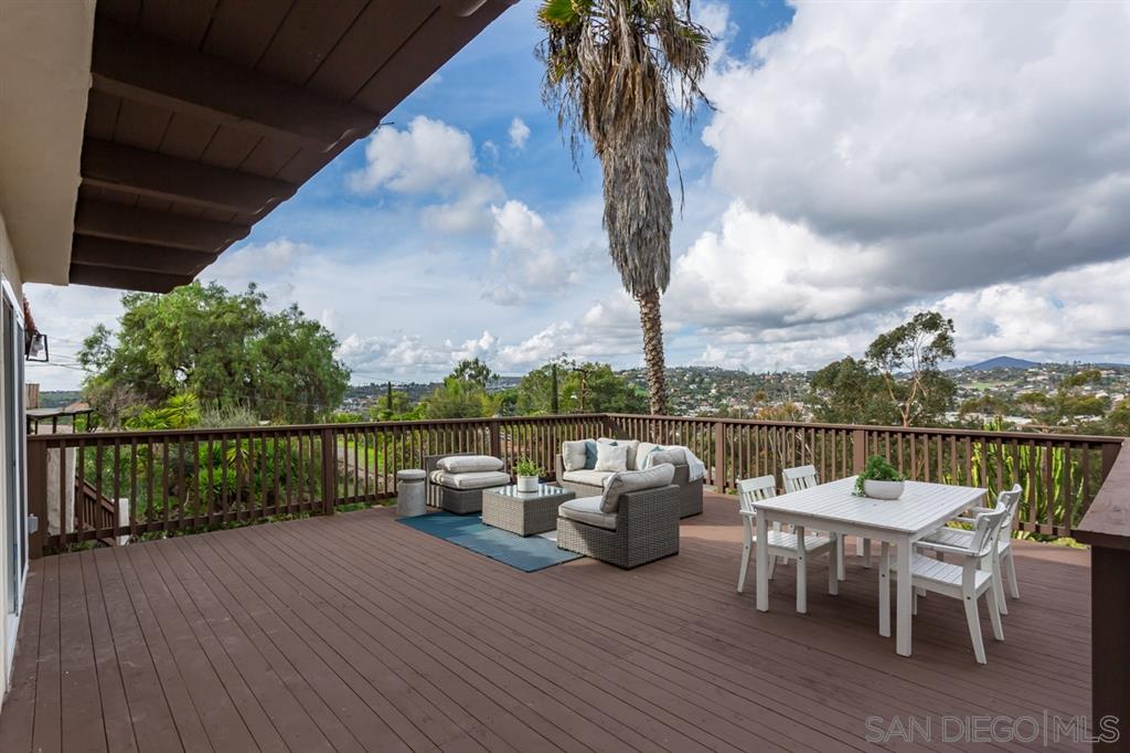 9301 Crest Drive Spring Valley, CA 91977 - Photo 15 of 25