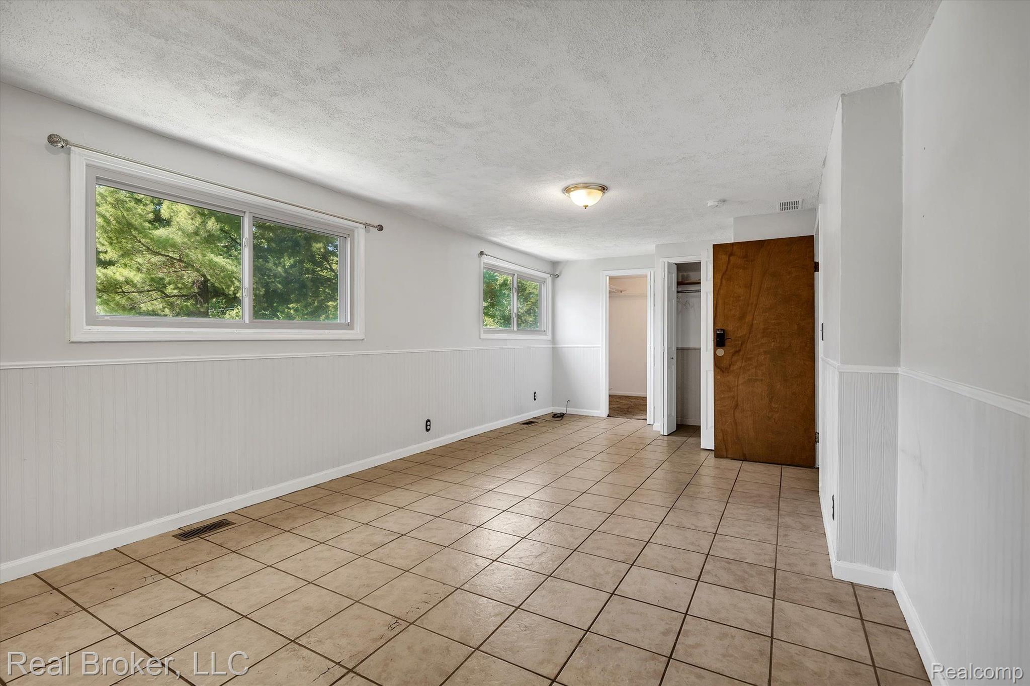 21420 Superior Road Taylor, MI 48180 - Photo 41 of 50 Gallery Image 41