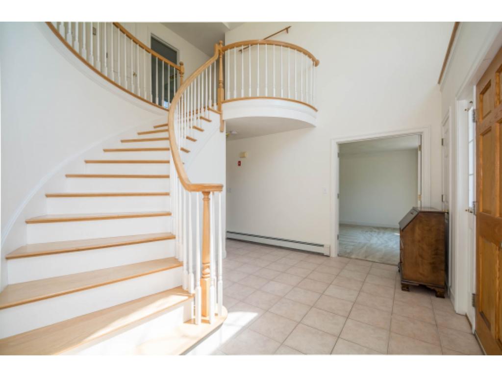 6 Copper Beech Road Salem, NH 03079 - Photo 24 of 36