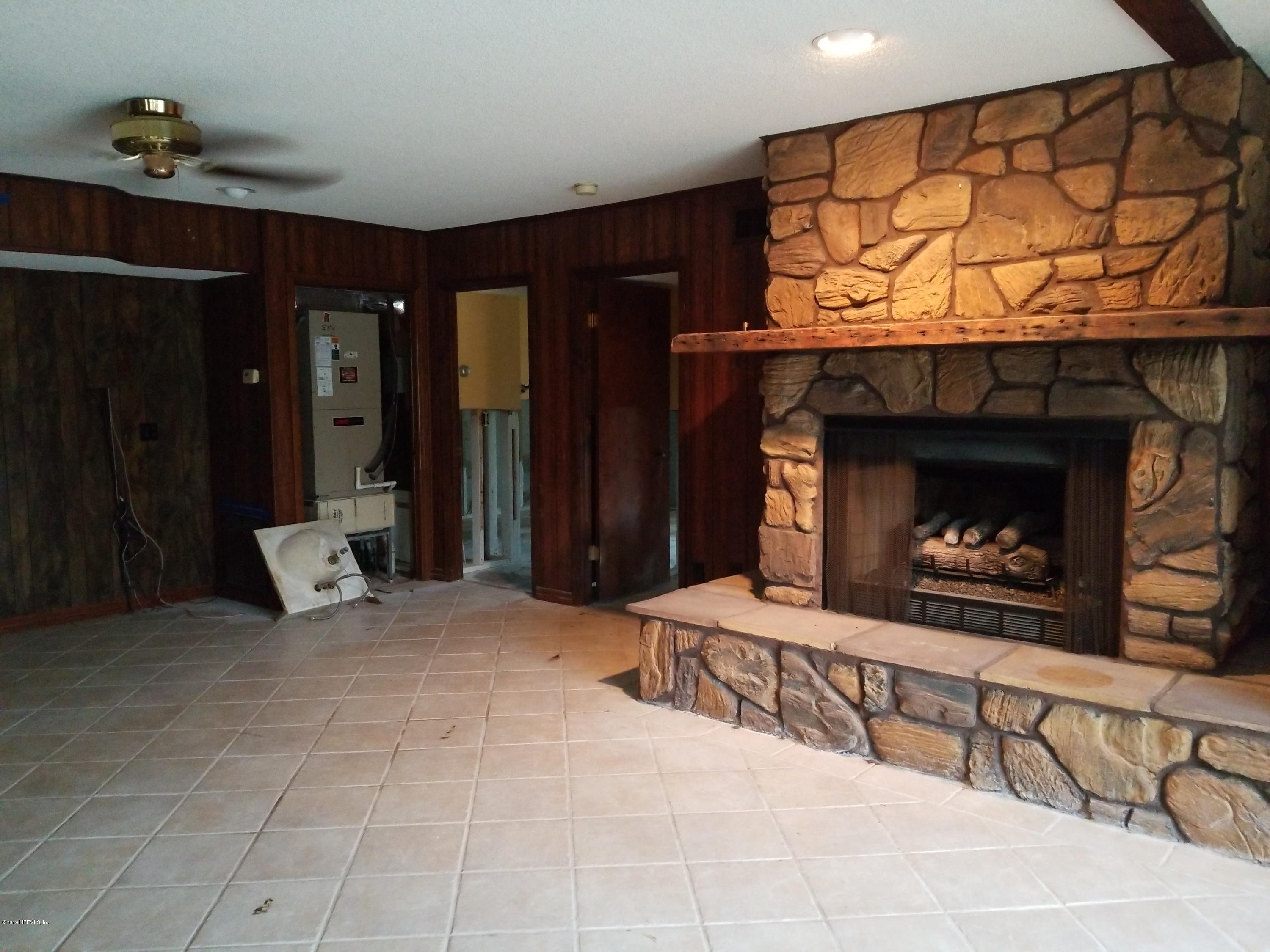1335 Ryar Road Jacksonville, FL 32216 - Photo 18 of 25 hdr_00580_normal