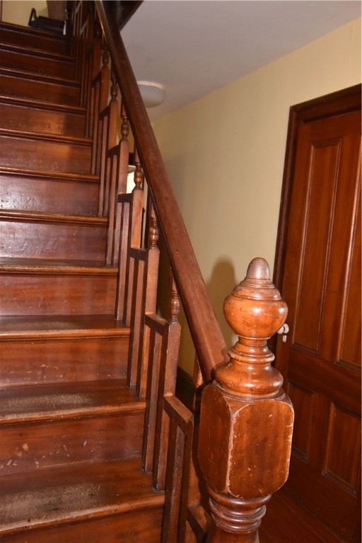 112 Noyes Neck Road Westerly, RI 02891 - Photo 11 of 14 Victorian era woodwork throughout