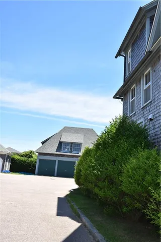 $8,000,000 | 112 Noyes Neck Road, Westerly, RI 02891