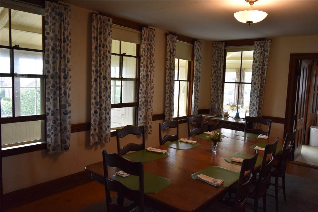 112 Noyes Neck Road Westerly, RI 02891 - Photo 9 of 14