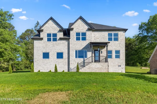 $659,900 | 7901 Scenic View Drive, Knoxville, TN 37938