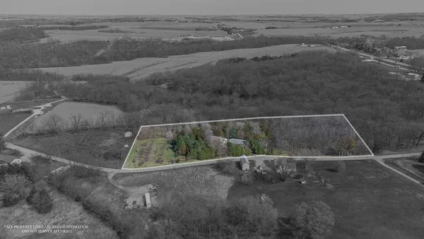 $299,000 | 10293 Getz Road, Mount Carroll, IL 61053