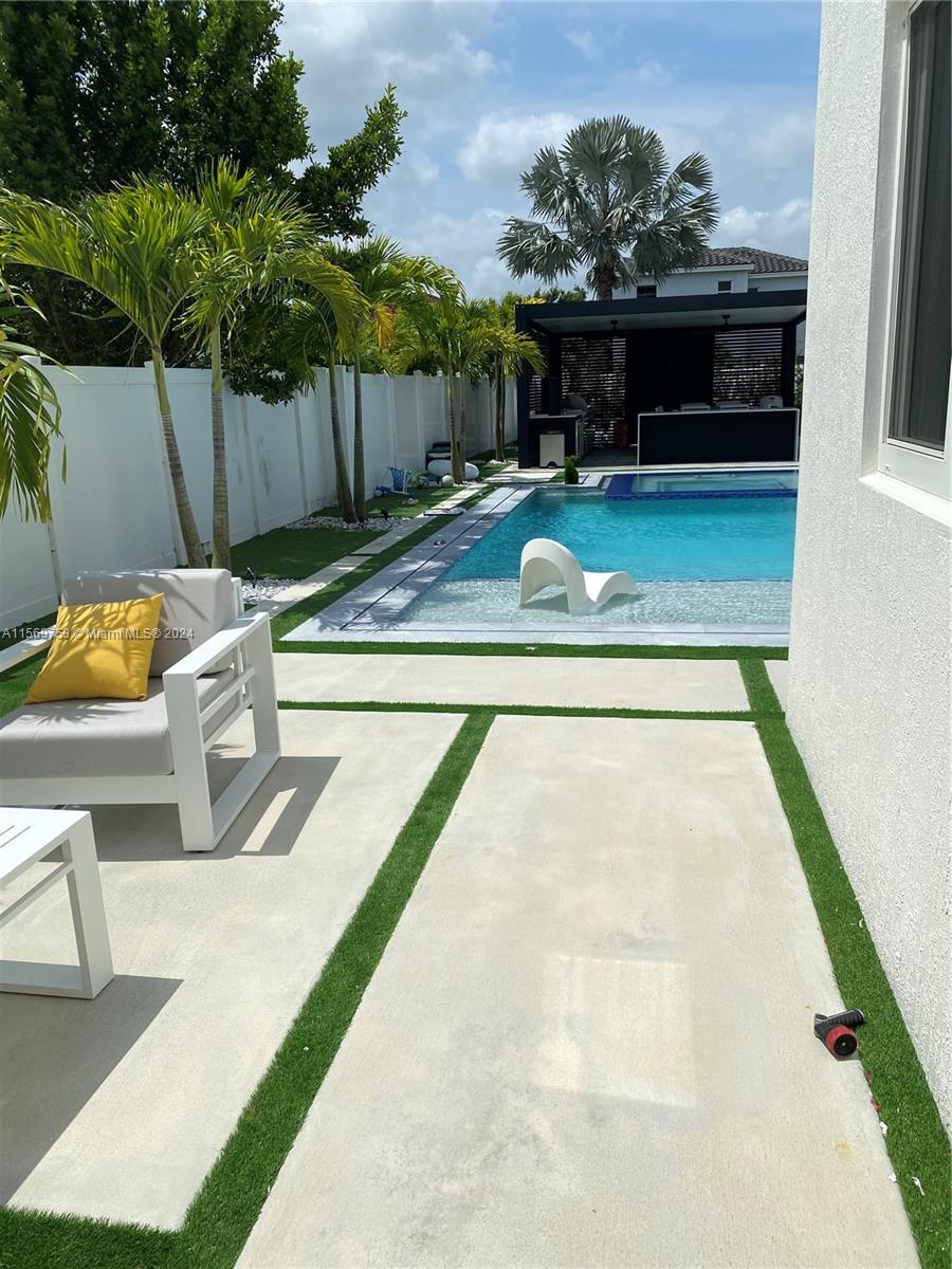 16976 Southwest 90th Terrace Miami, FL 33196 - Photo 18 of 90