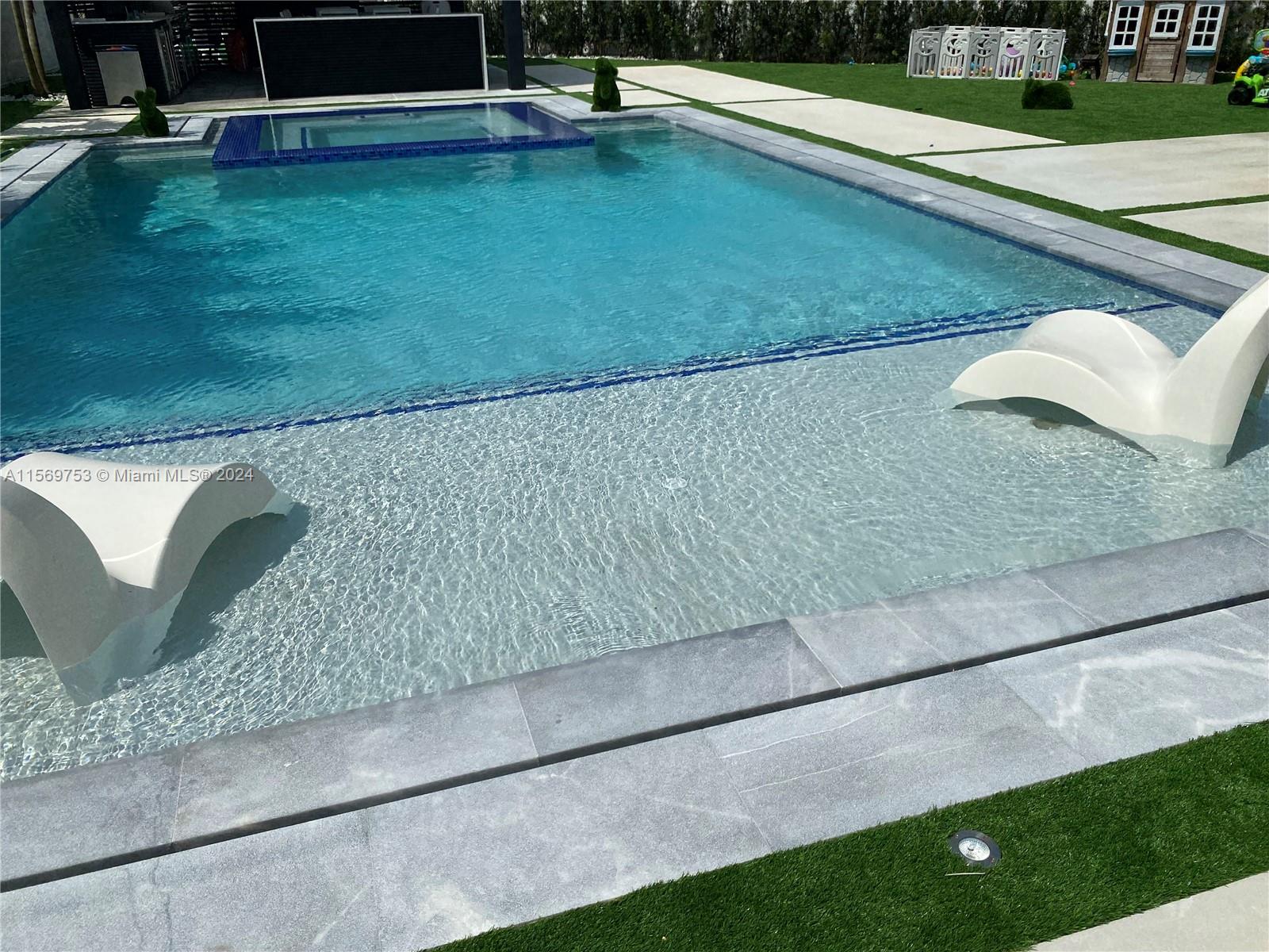 16976 Southwest 90th Terrace Miami, FL 33196 - Photo 28 of 90