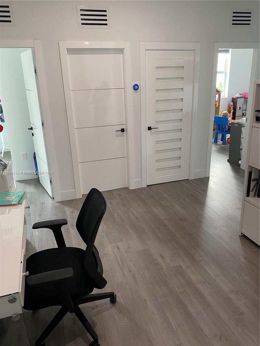 16976 Southwest 90th Terrace Miami, FL 33196 - Photo 34 of 90