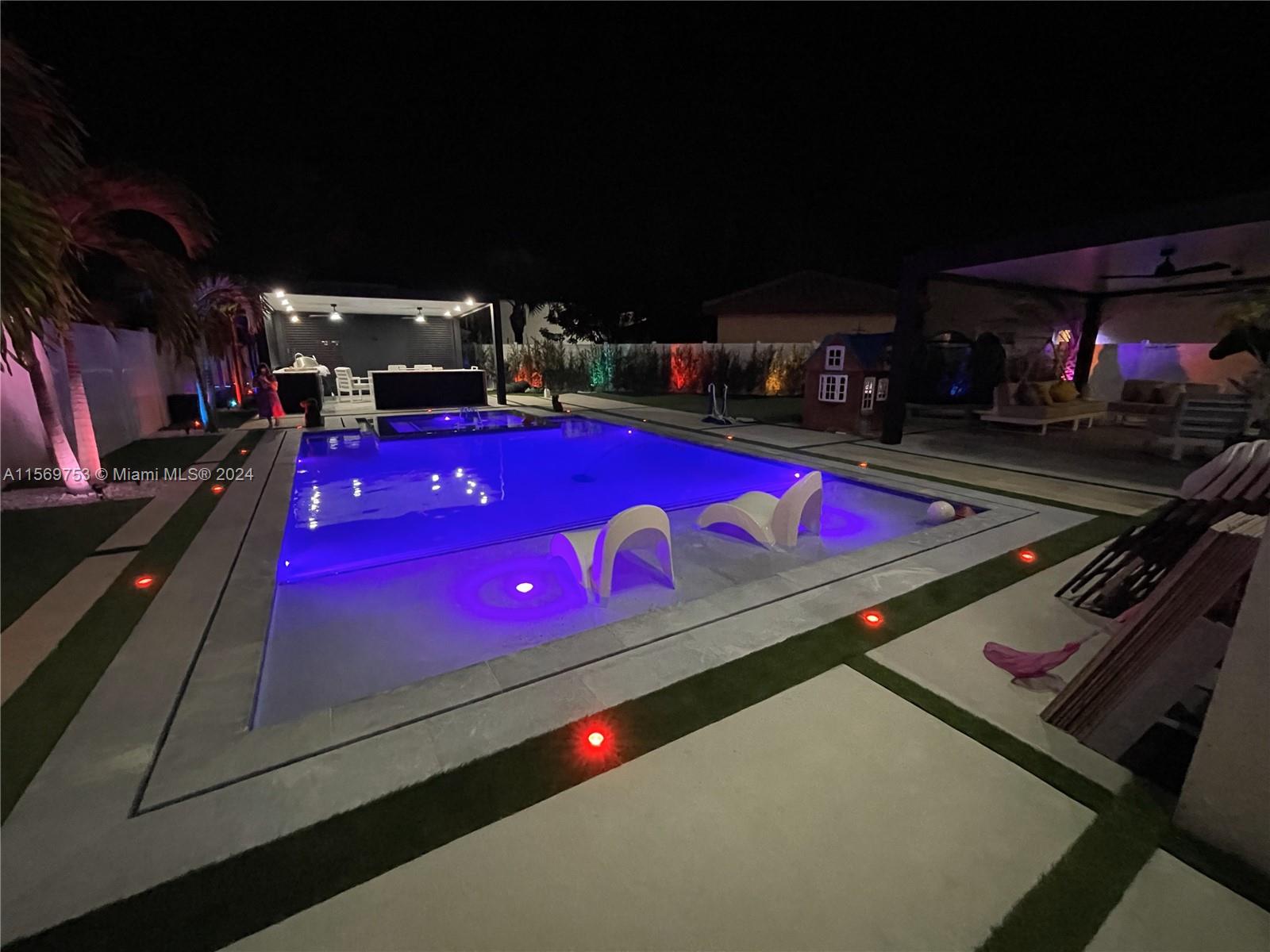 16976 Southwest 90th Terrace Miami, FL 33196 - Photo 83 of 90 Lights at night