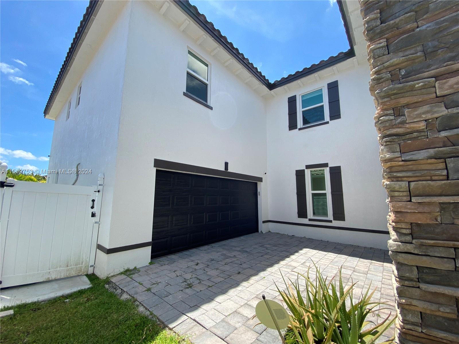 16976 Southwest 90th Terrace Miami, FL 33196 - Photo 89 of 90