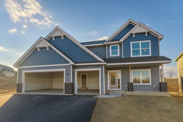 $474,750 | 259 Rolling Hills Lane, Delano, MN 55328