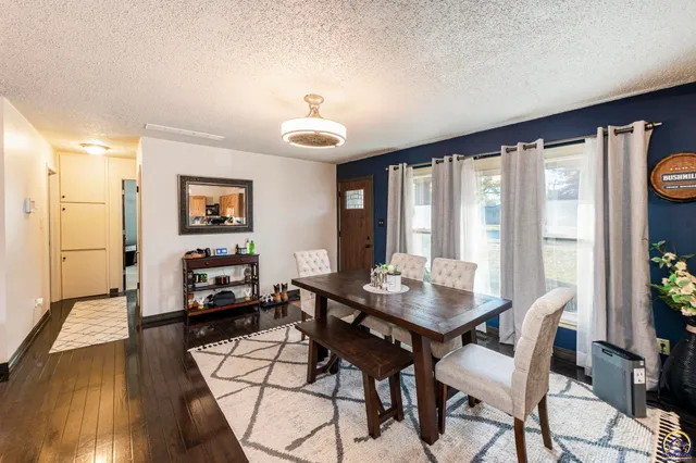 $169,900 | 1730 Southwest 37th Street, Topeka, KS 66611