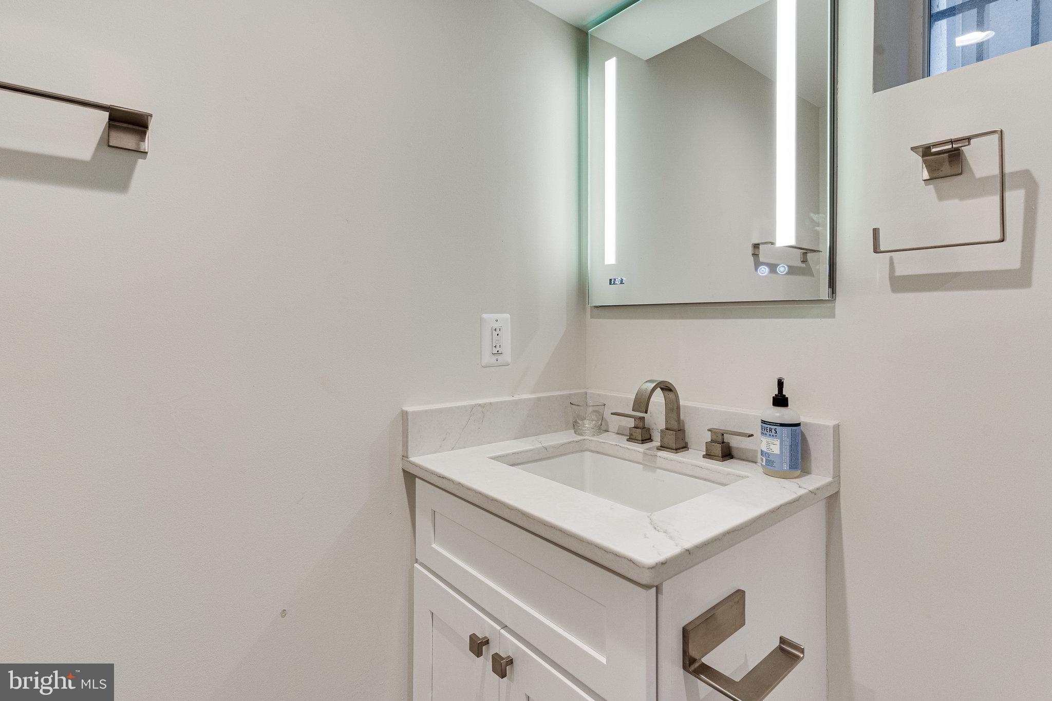 916 6th Street Northeast Washington, DC 20002 - Photo 55 of 60