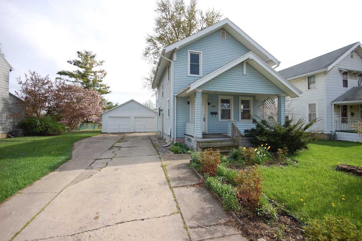 1919 Spring Street Fort Wayne, IN 46808 - Photo 2 of 19 Gallery Image 2