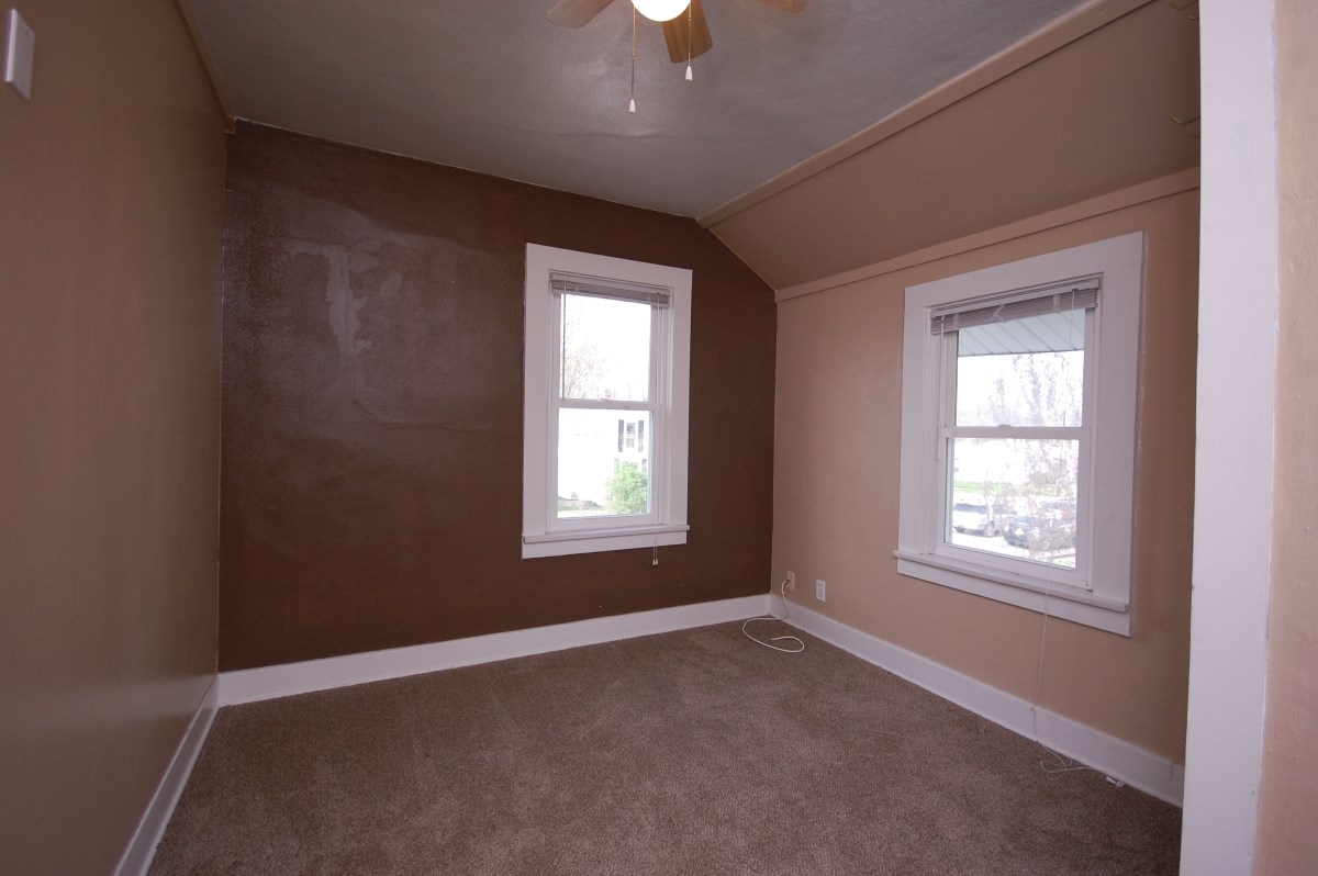 1919 Spring Street Fort Wayne, IN 46808 - Photo 15 of 19 Gallery Image 15