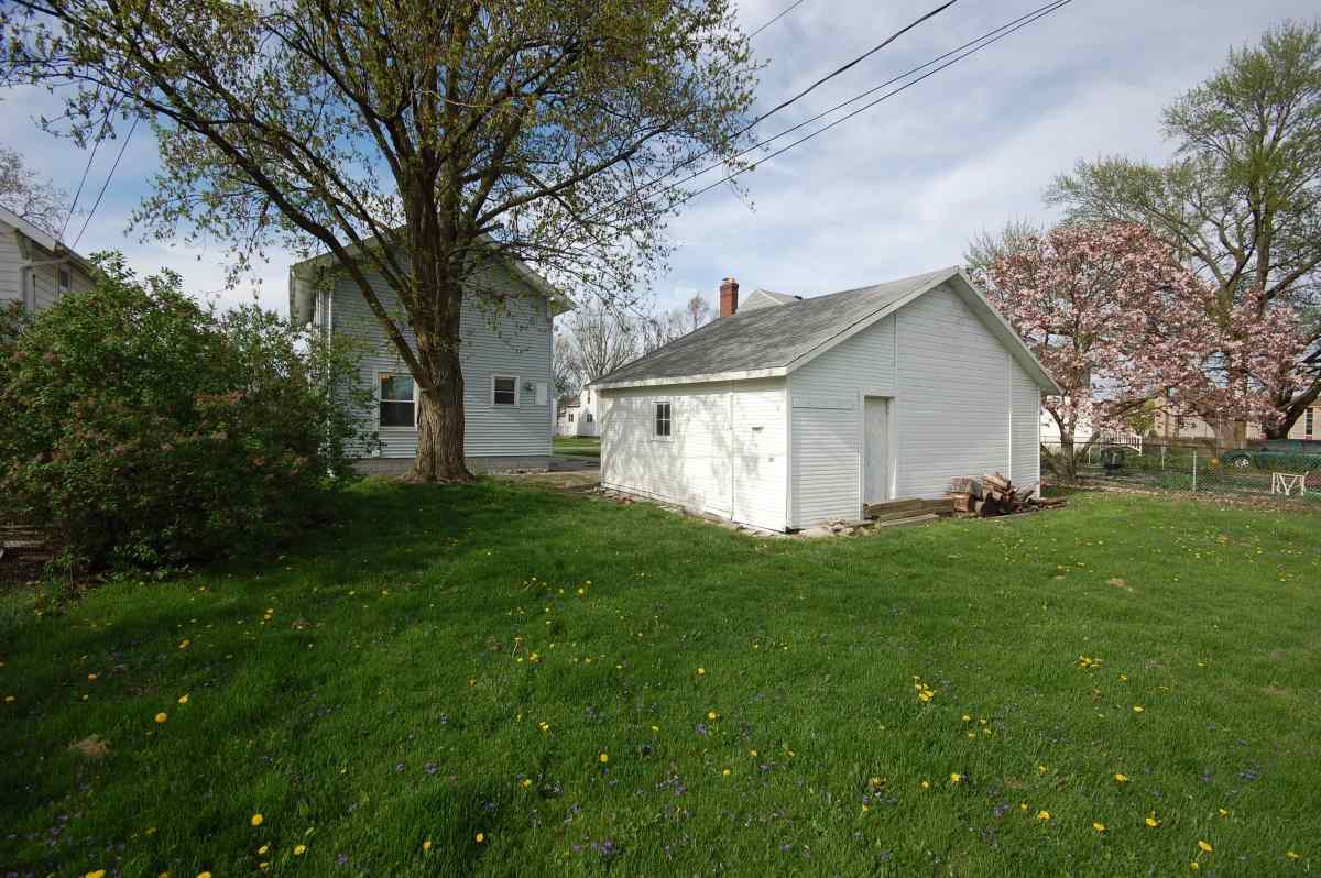 1919 Spring Street Fort Wayne, IN 46808 - Photo 5 of 19 Gallery Image 5