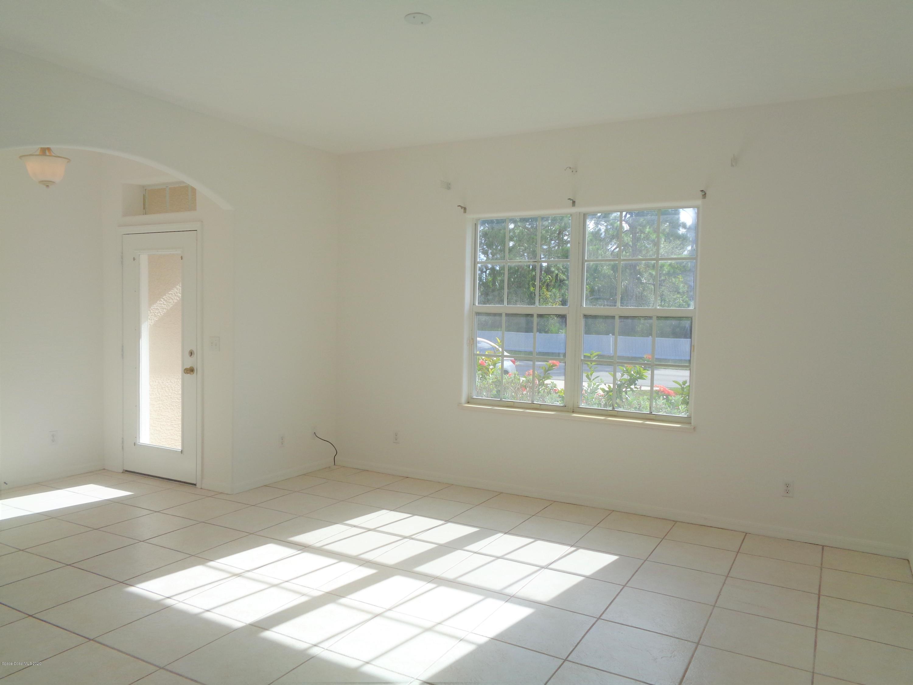 1630 Degroodt Road Southwest Palm Bay, FL 32908 - Photo 3 of 31 Living Room