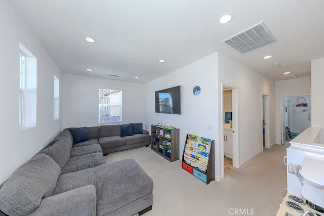 $729,000 | 7082 Mallow Drive, Unit 2, Fontana, CA 92336