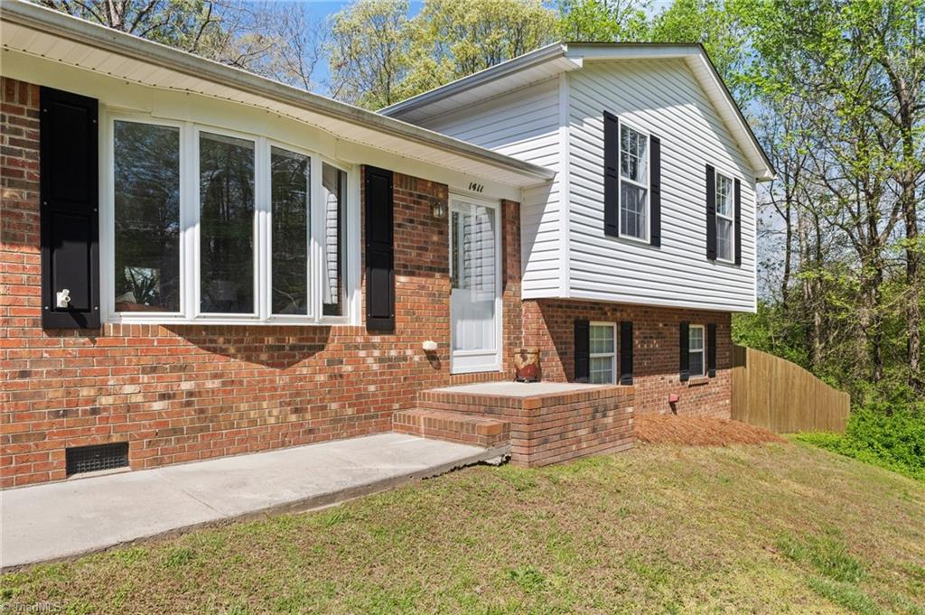 1411 Gus Hill Road Clemmons, NC 27012 - Photo 3 of 37 Gallery Image 3