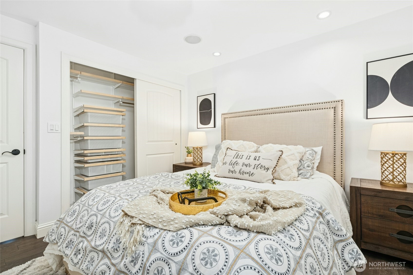 13416 Northeast 70th Street Redmond, WA 98052 - Photo 13 of 25