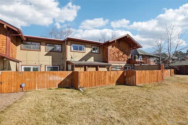 $275,000 | 1305 South Sable Boulevard, Aurora, CO 80012