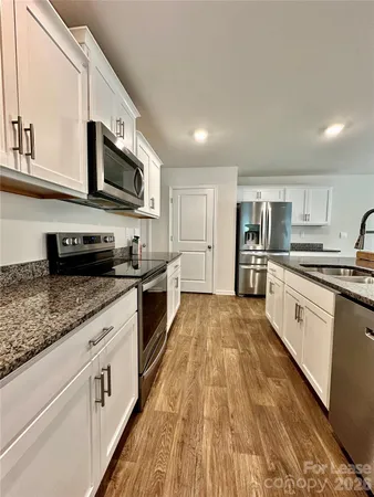 $2,300 | 1339 Mifflin Lane, Dallas, NC 28034
