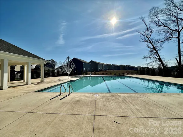$2,300 | 1339 Mifflin Lane, Dallas, NC 28034