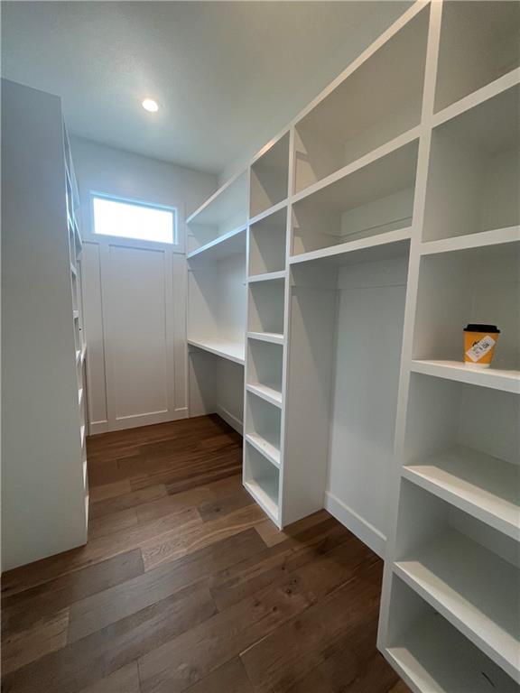 10856 South Shady Bend Road Olathe, KS 66061 - Photo 11 of 25