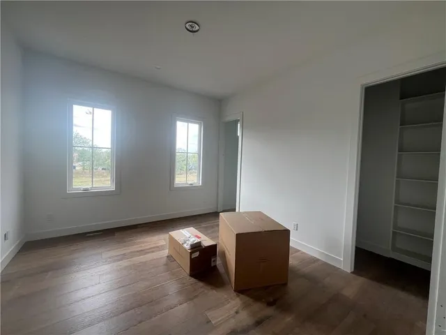 $920,000 | 10856 South Shady Bend Road, Olathe, KS 66061