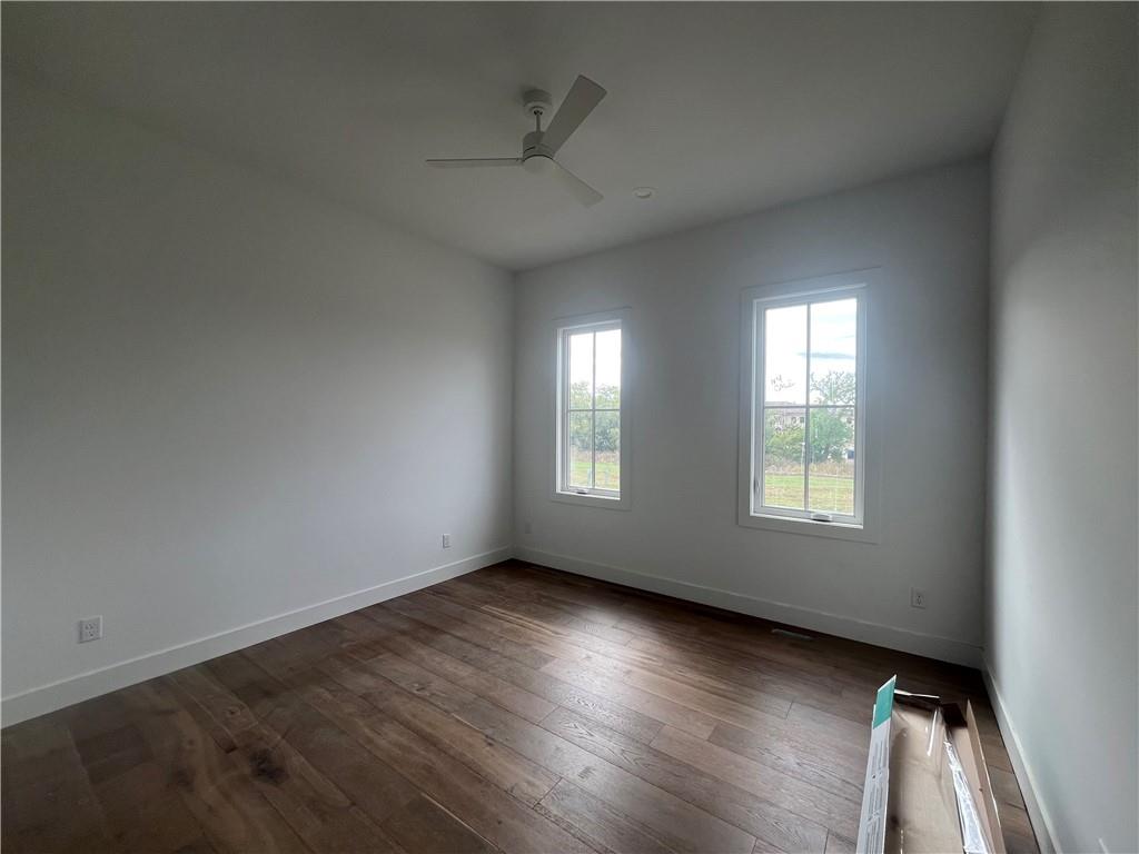 10856 South Shady Bend Road Olathe, KS 66061 - Photo 15 of 25