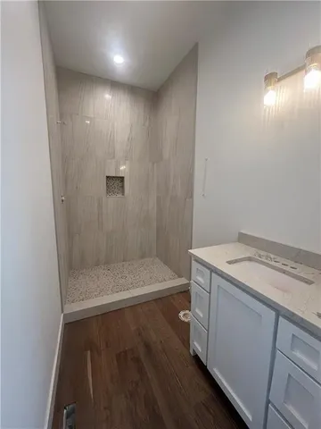 $920,000 | 10856 South Shady Bend Road, Olathe, KS 66061