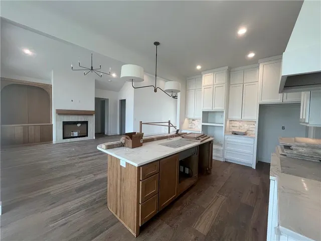 $920,000 | 10856 South Shady Bend Road, Olathe, KS 66061