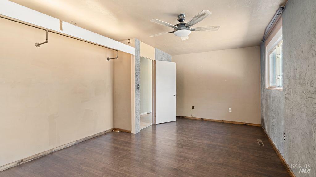 40 El Rancho Drive Cloverdale, CA 95425 - Photo 20 of 44 a view of an empty room