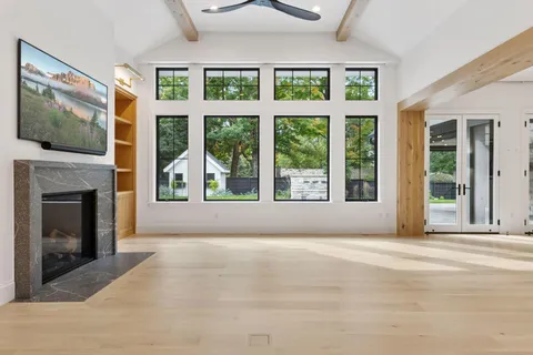 $2,400,000 | 6101 Blake Circle, Edina, MN 55436