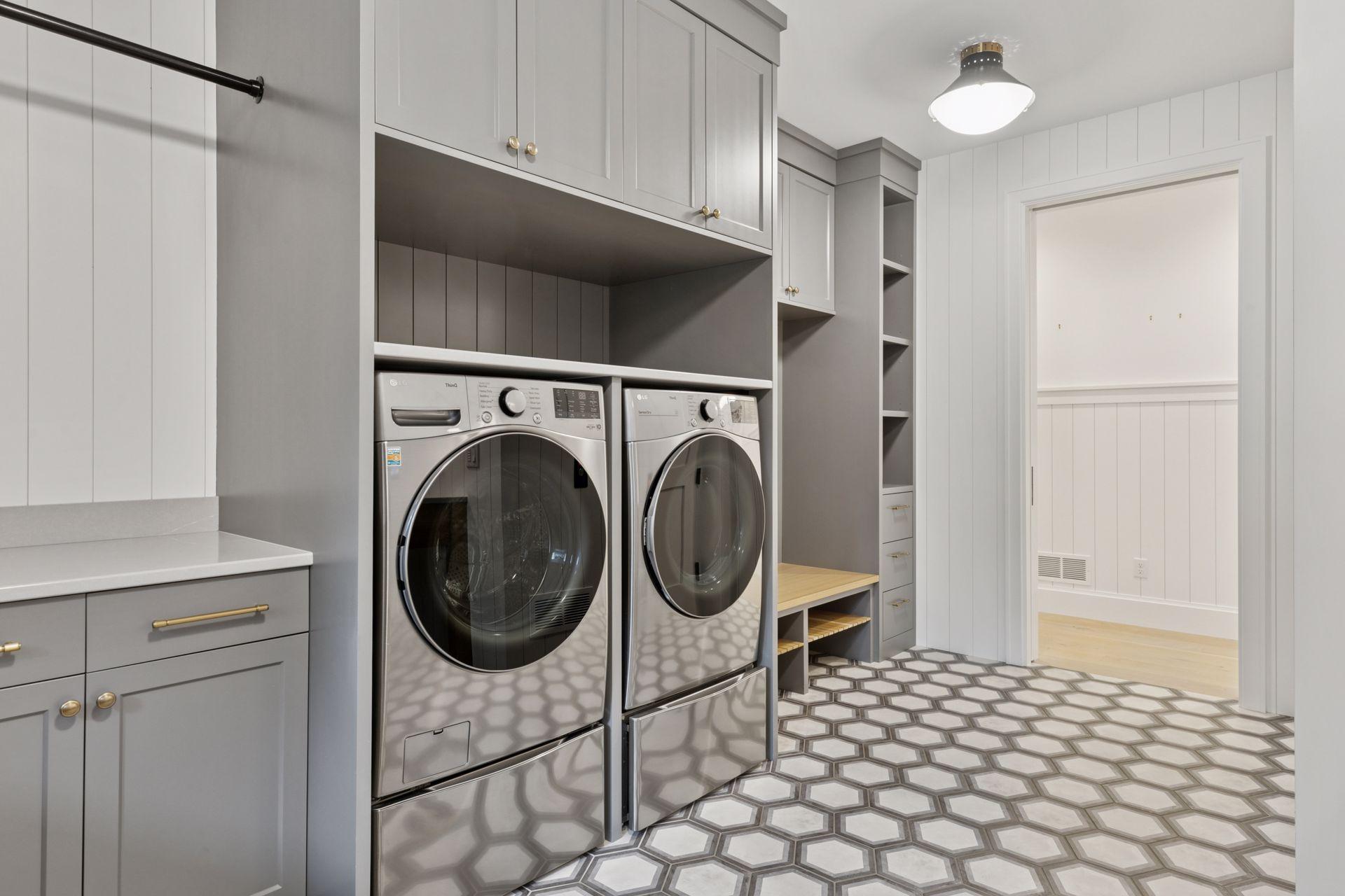 6101 Blake Circle Edina, MN 55436 - Photo 25 of 70