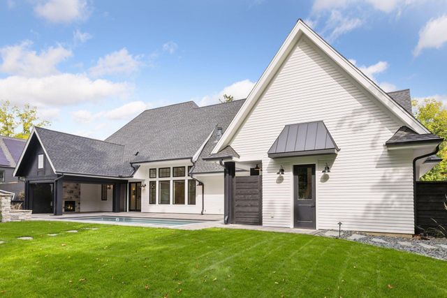 $2,400,000 | 6101 Blake Circle, Edina, MN 55436