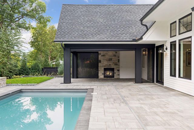 $2,400,000 | 6101 Blake Circle, Edina, MN 55436