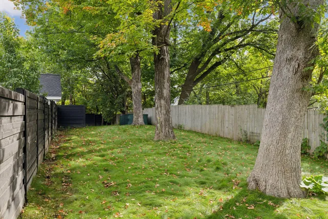 $2,400,000 | 6101 Blake Circle, Edina, MN 55436