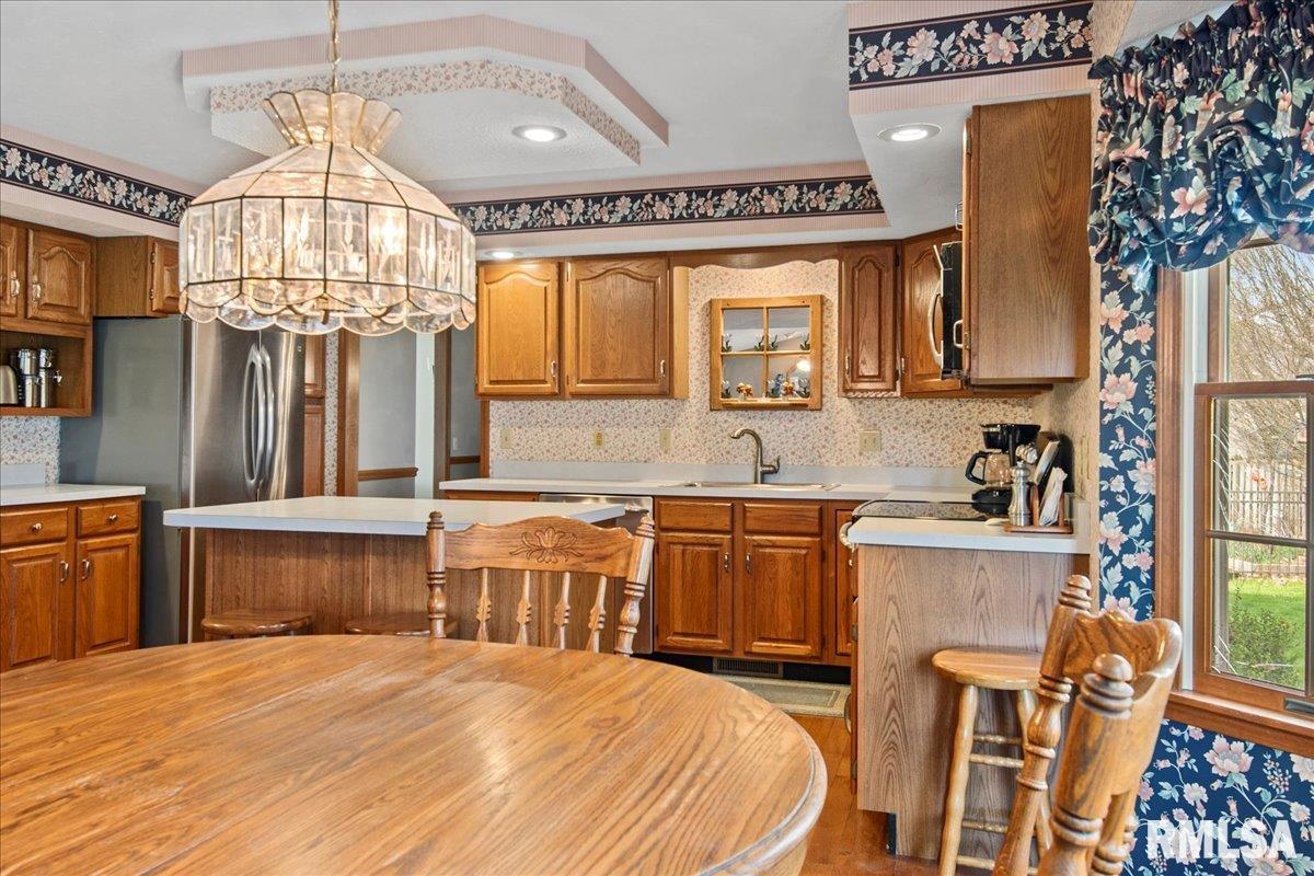 3955 Guilford Drive Springfield, IL 62711 - Photo 12 of 39 Gallery Image 12