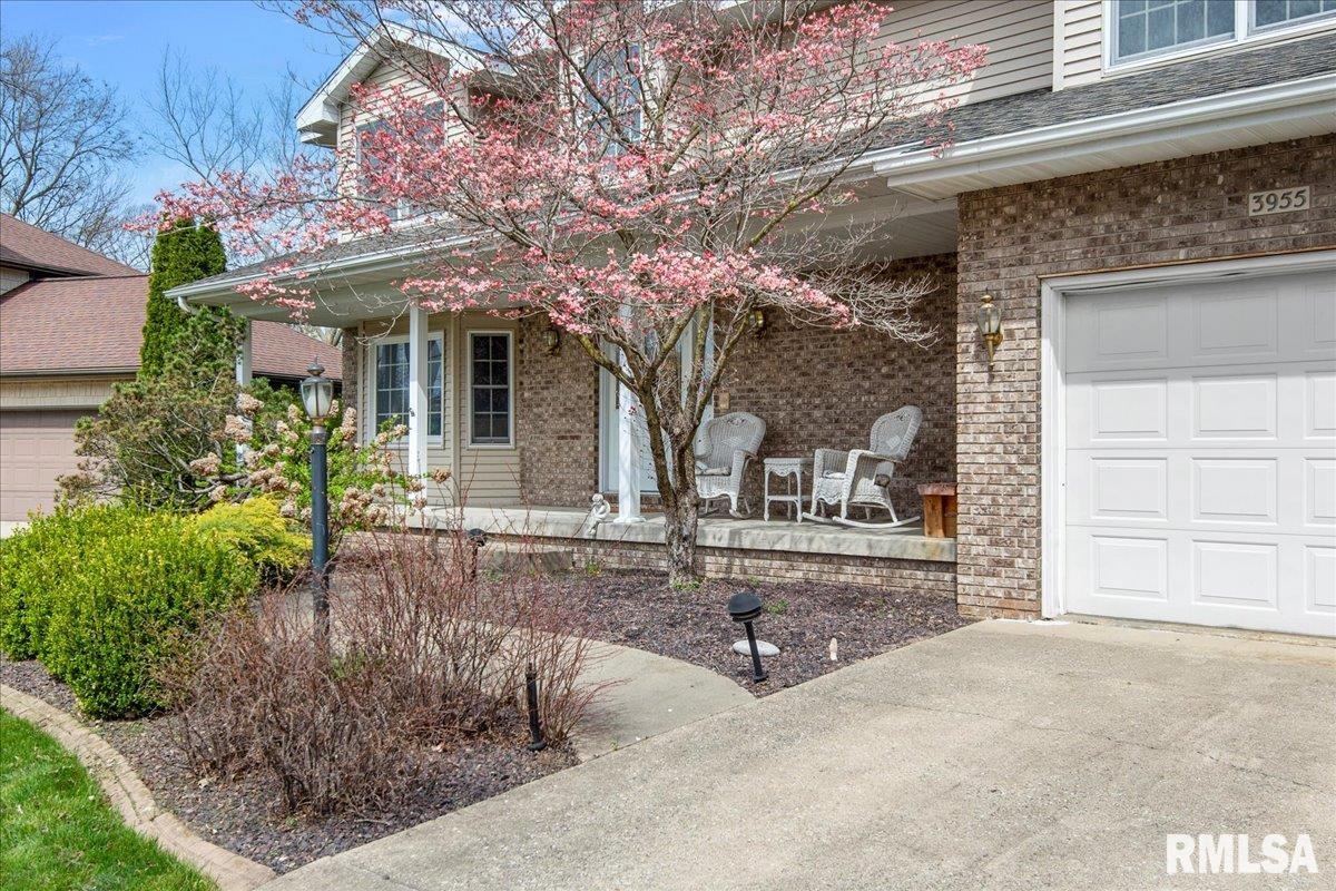 3955 Guilford Drive Springfield, IL 62711 - Photo 3 of 39 Gallery Image 3